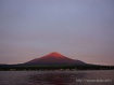 富士山が赤く染まる赤富士が見られました。 14年8月2日撮影