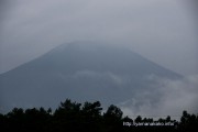 富士山には雪が降ったのかな？
