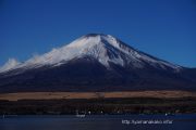 少ない富士山の雪