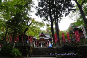 山中諏訪神社