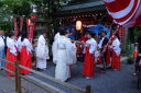 山中諏訪神社 山中明神例大祭 「安産祭り」2022　手水舎にて身を浄める