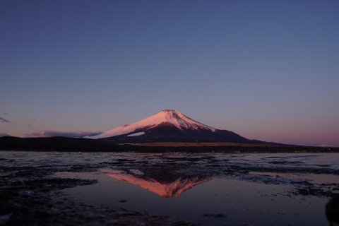 2/19、紅富士の逆さ富士