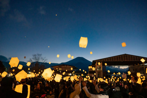 2/22、スカイランタン